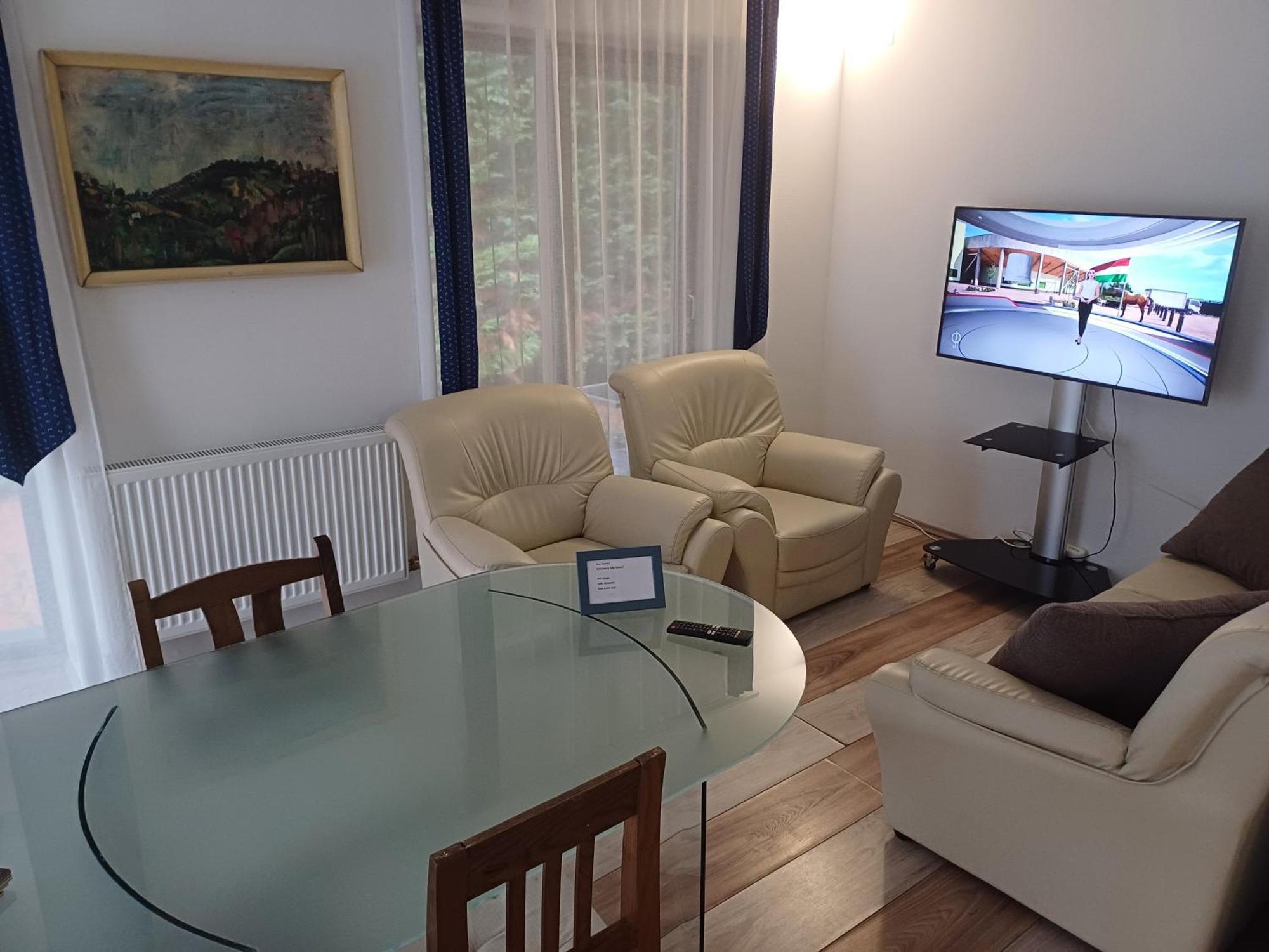 Villa Vamus Vendeg- Es Rendezvenyhaz Vámosszabadi Kültér fotó